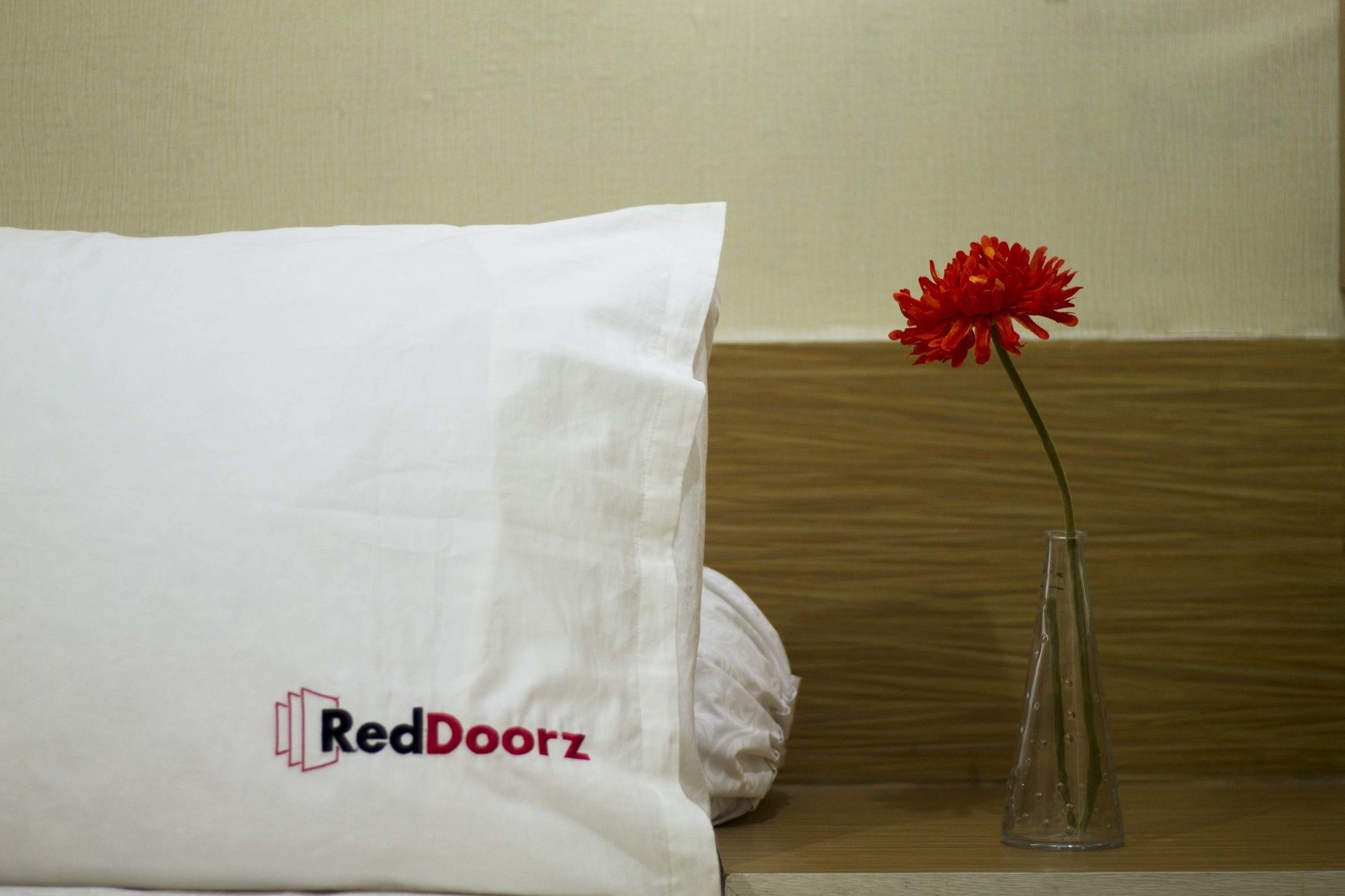 Reddoorz Apartment @ Margonda Residence Depok Eksteriør bilde