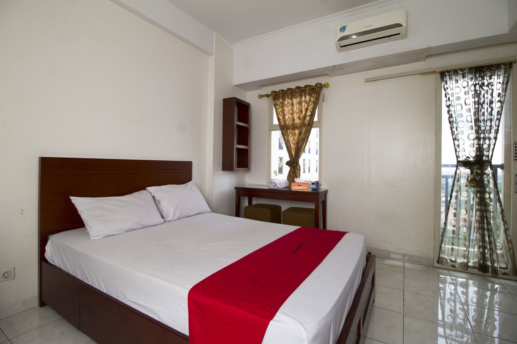 Reddoorz Apartment @ Margonda Residence Depok Eksteriør bilde