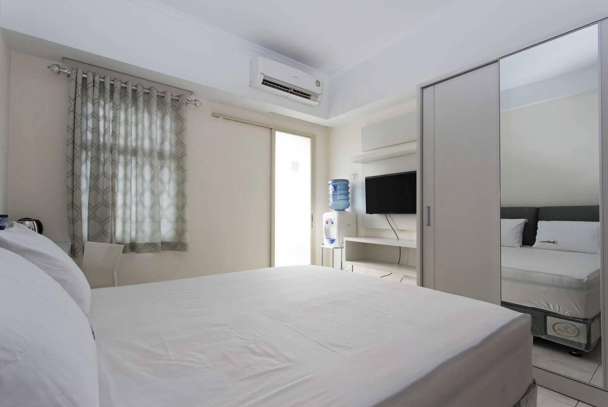Reddoorz Apartment @ Margonda Residence Depok Eksteriør bilde